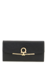 Black leather wallet -  | Wise