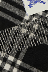 Embroidered cashmere scarf -  | Wise