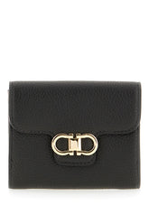 Black leather wallet -  | Wise