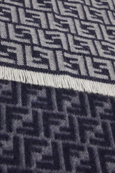 Embroidered wool scarf -  | Wise