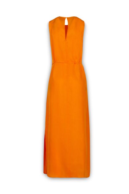 Long dress in orange satin