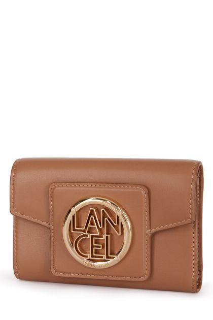 Camel-coloured smooth leather wallet