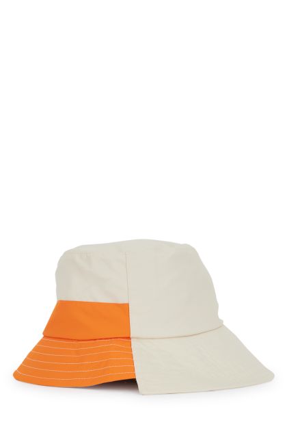 Bucket hat in light beige and orange nylon'