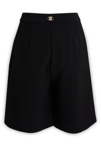 Shorts in black stretch fabric