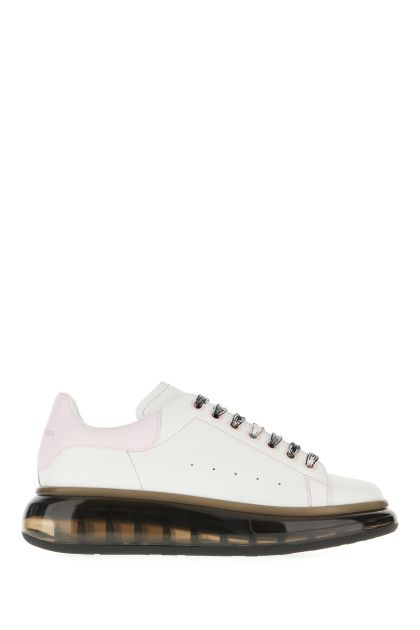 White leather sneakers with pink leather heel